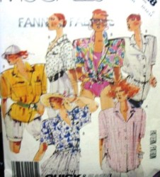 3128 EZ 87 SHORT SLEEVE SHIRT POCKETS OR NOT PATTERN 10-12